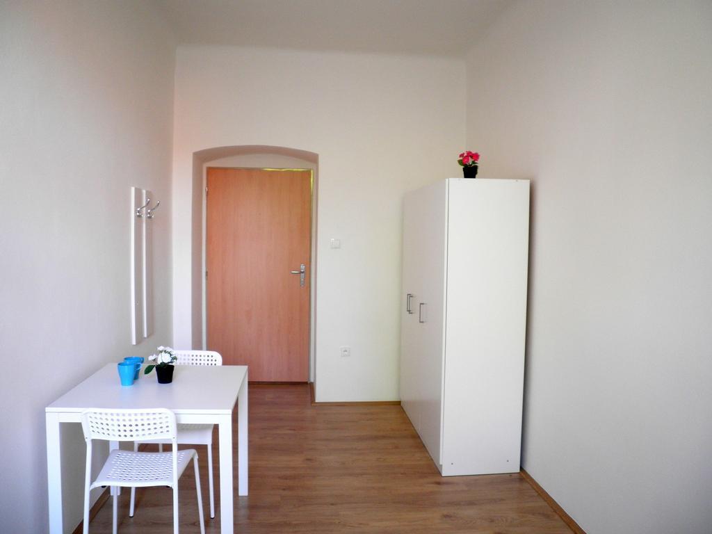 Centrum Ubytovani Břeclav Oda fotoğraf